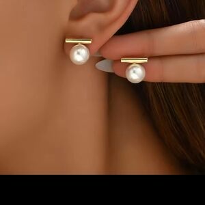 925 Sterling Silver  Gold and Pearl Earrings See Details Please